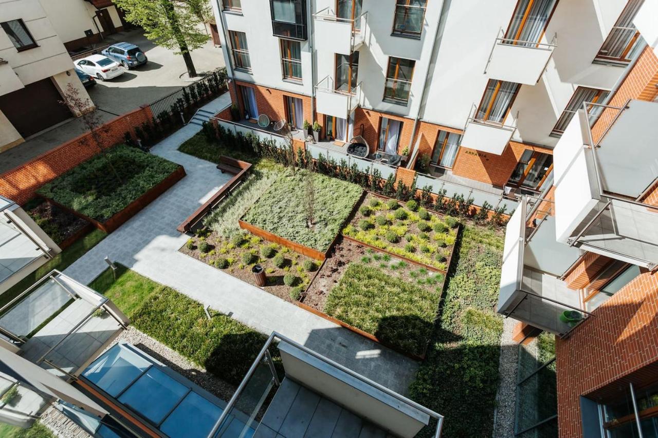 Nica Old Town Free Parking Spacious Sunny Terrace Cracóvia Exterior foto